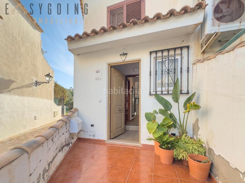 Foto ff15cef4-d8f7-4d9e-a519-686295113082. Casa bifamiliare con parcheggio piscina in Monte Faro-Altomar II Santa Pola