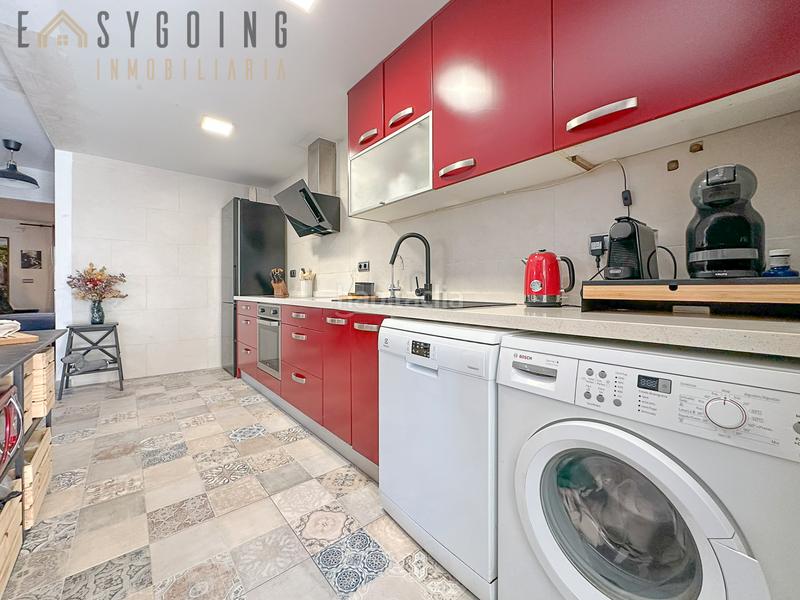 Foto 0bbc5146-b15d-43c1-9783-0517c37d75e2. Maison jumelée avec cheminée parking piscine dans Monte Faro-Altomar II Santa Pola