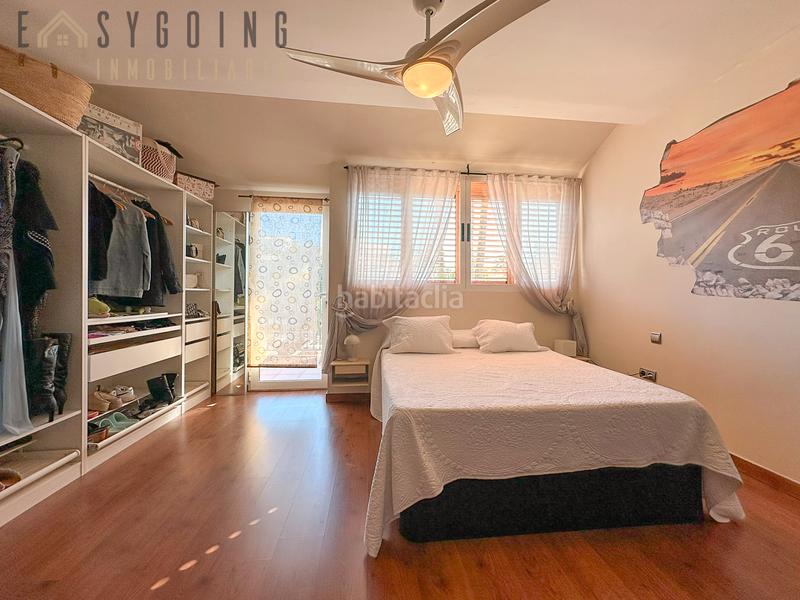 Foto 340d156a-6892-43b5-beb3-3e6e7919eaf0. Maison jumelée avec cheminée parking piscine dans Monte Faro-Altomar II Santa Pola