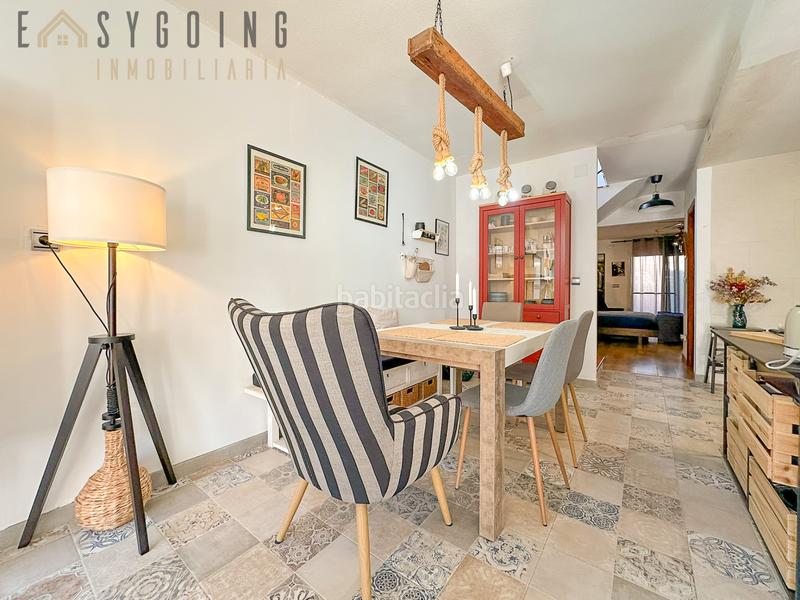 Foto 4fa0d0ed-3799-468a-9e70-b63b092e1e31. Maison jumelée avec cheminée parking piscine dans Monte Faro-Altomar II Santa Pola