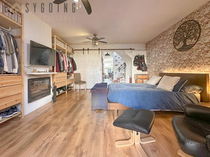 Foto 50b63392-a8f4-4aea-9f6f-718bc48ddaf8. Maison jumelée avec cheminée parking piscine dans Monte Faro-Altomar II Santa Pola