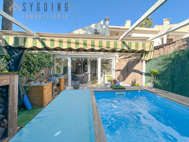 Foto 75272e78-5b91-4afb-927c-9f827492c867. Maison jumelée avec cheminée parking piscine dans Monte Faro-Altomar II Santa Pola