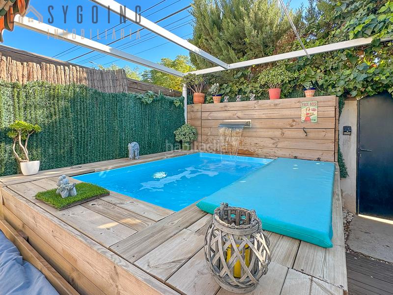 Foto bca8b632-fac9-4e4b-ae1f-fe1960a59560. Maison jumelée avec cheminée parking piscine dans Monte Faro-Altomar II Santa Pola