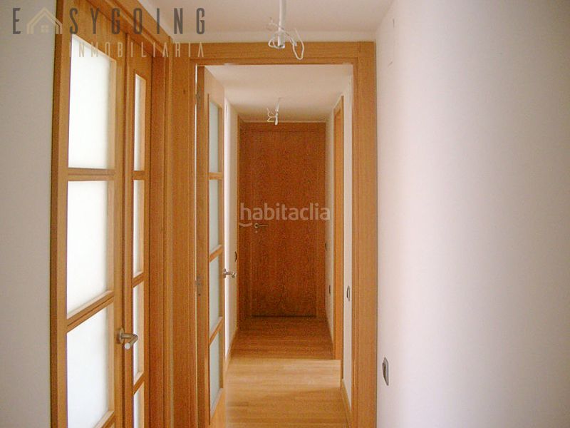 Foto e578093d-270a-43e7-ba62-38eedcb53c19. Àtic amb calefacció aparcament a Benalúa Alicante