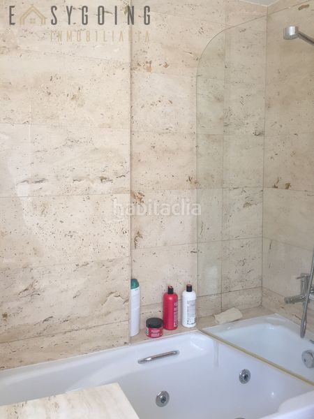 Foto e793703d-7827-4552-8148-d020bcdcb085. Àtic amb calefacció aparcament a Benalúa Alicante
