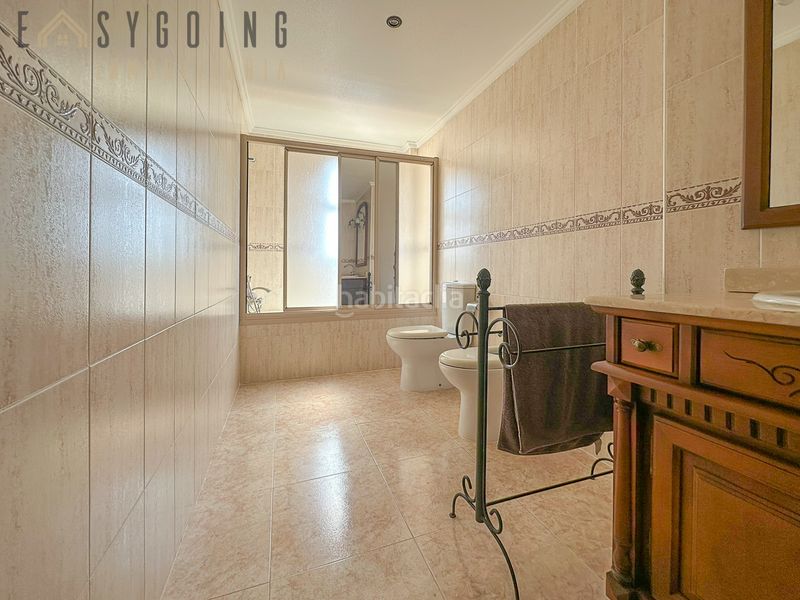 Foto 1b7ba48e-9600-4d76-9abc-dd9d617caed7. Casa adosada fantástico adosado familiar con piscina comunitaria y garaje privado en Santa Pola
