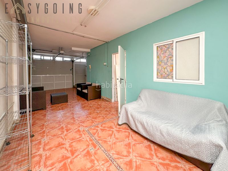 Foto 45d8be7c-bb5e-46e9-bce4-5c75b782e851. Casa adosada fantástico adosado familiar con piscina comunitaria y garaje privado en Santa Pola