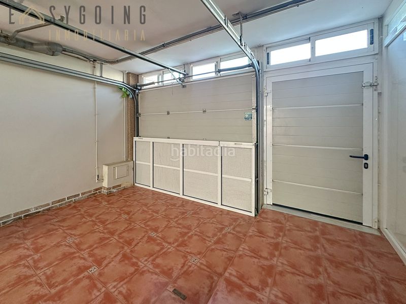 Foto 702f89a1-ef0e-4b25-b1a8-03fe9fb331f6. Casa adosada fantástico adosado familiar con piscina comunitaria y garaje privado en Santa Pola