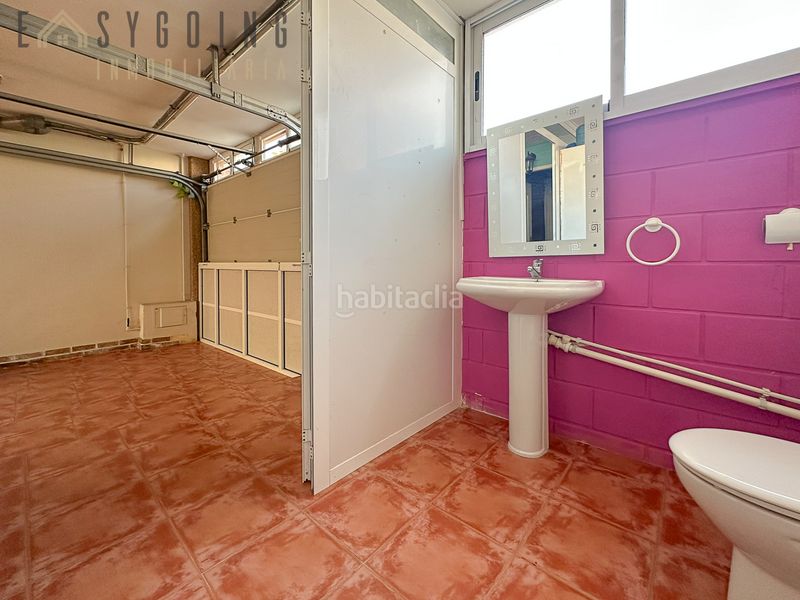 Foto c011a993-e3c8-4d44-b09f-591e83496d6b. Casa adosada fantástico adosado familiar con piscina comunitaria y garaje privado en Santa Pola