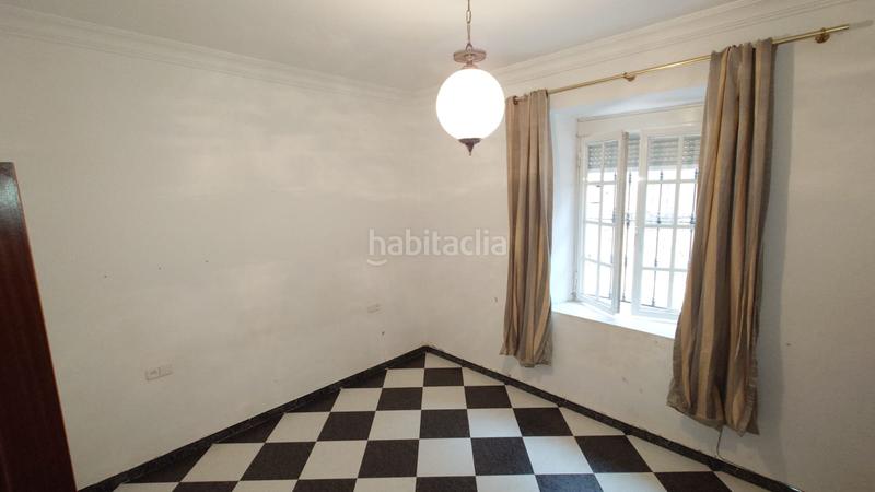 Foto 41b50aa5-8120-4525-8549-20d193c60aea. Casa in calle cruz blanca 7 in Aznalcóllar