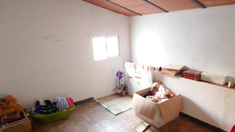 Foto e2b2b915-9c4c-4f0b-afca-ca4168eeda6c. Casa in calle cruz blanca 7 in Aznalcóllar