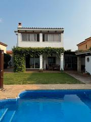 Chalet in Calle perú 20