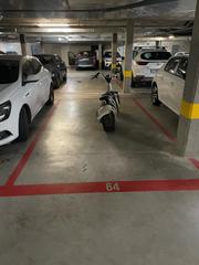 Parking coche en N/A
