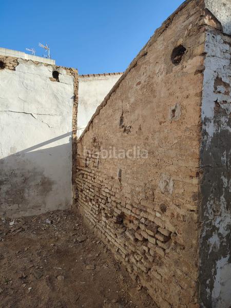 Foto d0213059-893c-42a7-aecd-25808f937f76. Terreno residencial en calle real 11 en Gines