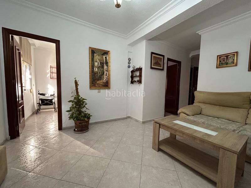 Foto c0559991-dc92-4aef-b139-c60c3a9cebdb. Etagenwohnung in calle mejillón 49 in San Jerónimo - La Bachillera Sevilla