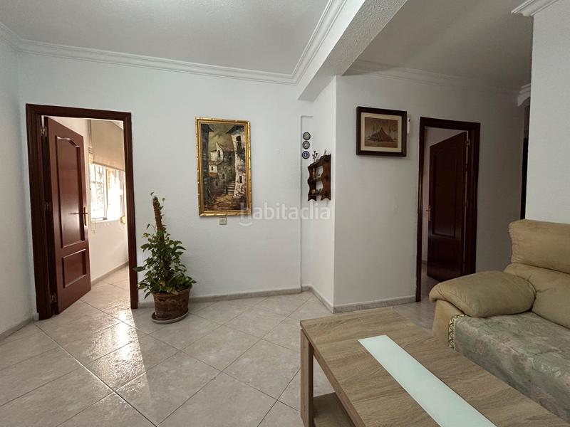 Foto d0374e1d-db71-4fc1-84d5-2c447e122643. Etagenwohnung in calle mejillón 49 in San Jerónimo - La Bachillera Sevilla