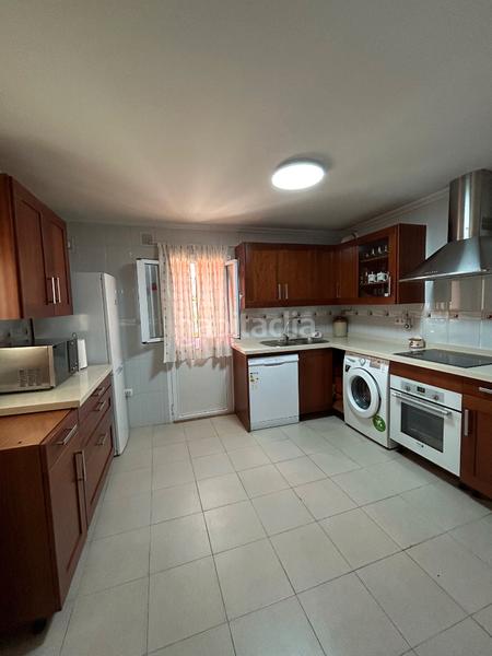 Foto 1382e7ba-ec08-43fc-a573-17d565449e81. Flat in calle mejillón 49 in San Jerónimo - La Bachillera Sevilla