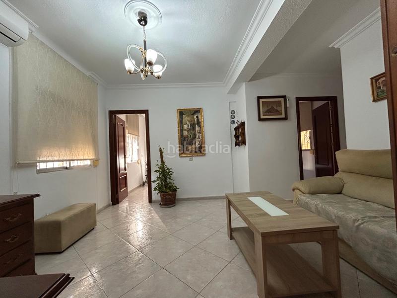 Foto 5cb02f13-05cd-424c-a110-832084e9c189. Piso en calle mejillón 49 en San Jerónimo - La Bachillera Sevilla