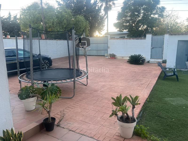 Foto 538075cb-727a-4046-8d73-a304cdfe5d0a. Chalet en camino del tormes 4 en Los Franceses - La Vega Chiclana de la Frontera