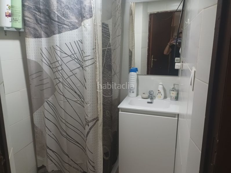 Foto 2375f4f5-c5bd-4d7a-a897-790721e1a577. Piso en calle sextante 7 en Los Pájaros Sevilla