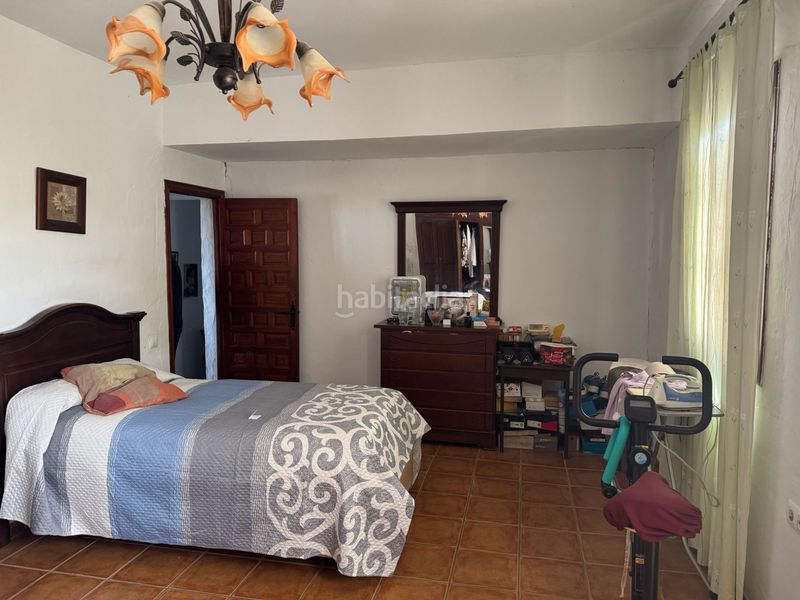 Foto fe88a3d0-e2db-4968-a192-f7d83747f26a. Edifici a carretera la puebla de cazalla 5 a Marchena