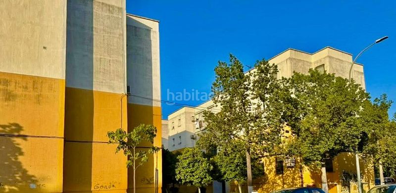 Foto bd7dffe1-f485-433d-9c79-b8f0d6049df9. Pis a avenida las letanías 5 a La Oliva Sevilla