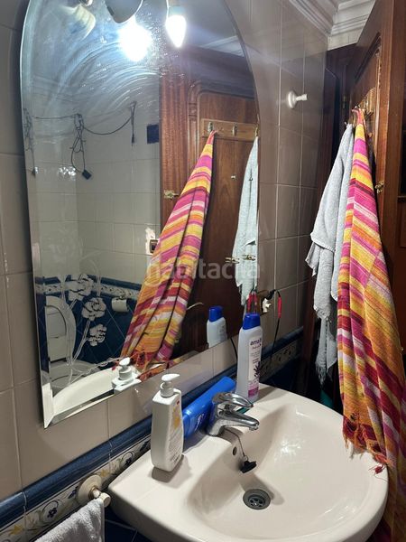 Foto b71eb69a-e5a1-467e-84e9-71830f721f6f. Casa a calle roble 16 a Torreblanca Sevilla