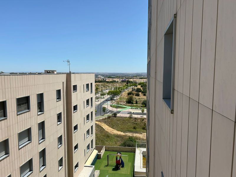 Foto 32ca2cd1-4970-42ef-94d4-c3579e577e05. Pis a calle del aire 1 a Aljamar Tomares