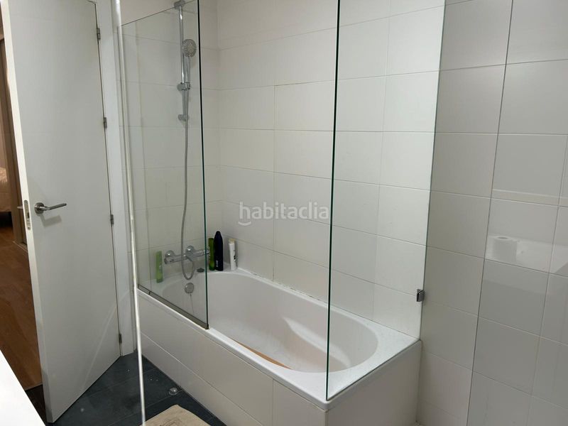Foto 42aa55e1-4b9c-4b9a-a79d-b3859ead1272. Pis a calle del aire 1 a Aljamar Tomares