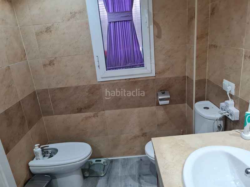 Foto 4f6dbd32-2d7b-479d-a6e4-90a594249135. Casa adossada a calle tomillo 35 a Espartinas pueblo Espartinas