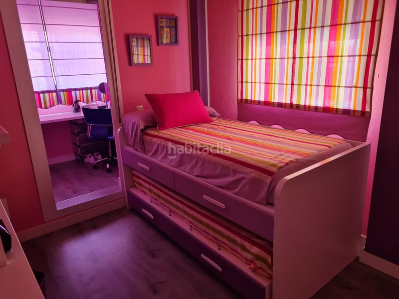 Foto ac60a6c6-e929-47d3-9555-71d5f8d7225b. Casa adossada a calle tomillo 35 a Espartinas pueblo Espartinas