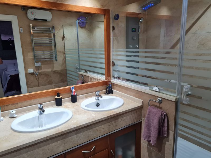 Foto afaa41fe-a535-4608-9167-776271711637. Casa adossada a calle tomillo 35 a Espartinas pueblo Espartinas