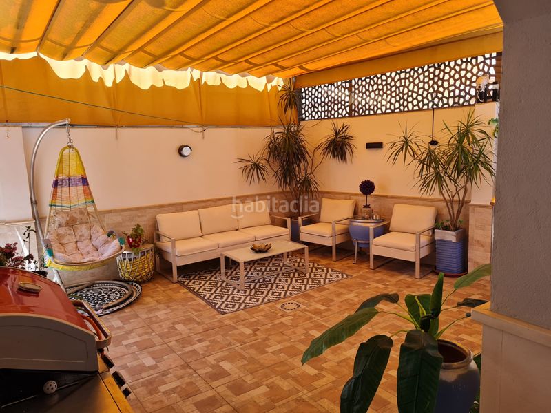 Foto fe3c3b01-3a0e-472c-b09e-6fc578fe00f1. Casa adossada a calle tomillo 35 a Espartinas pueblo Espartinas