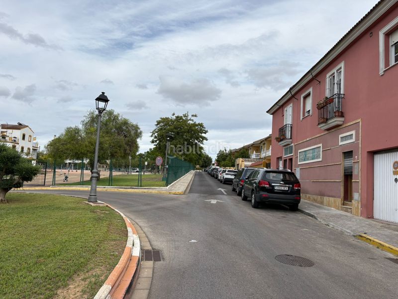 Foto 26aed199-e256-4d2d-a186-fcd32afdc398. Casa a calle sevilla 12b a Gines