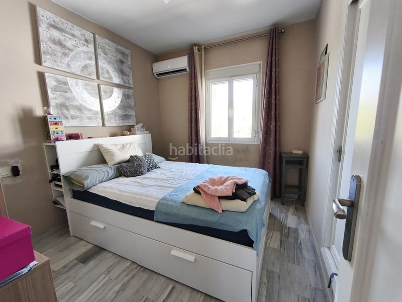 Foto 3892aa0e-d666-4b89-b5d1-ef24c253f6e7. Casa a calle sevilla 12b a Gines