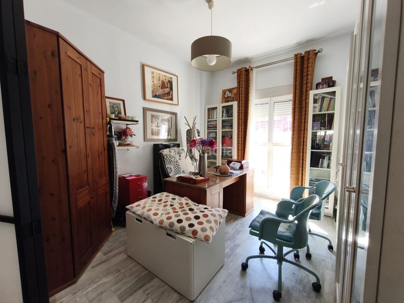 Foto 3f8f3487-d529-41bf-93ed-05263f5ee615. Casa a calle sevilla 12b a Gines