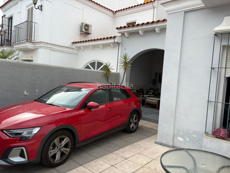Foto 9f5464c3-11ef-4587-8011-162a6e658479. Casa a calle sevilla 12b a Gines