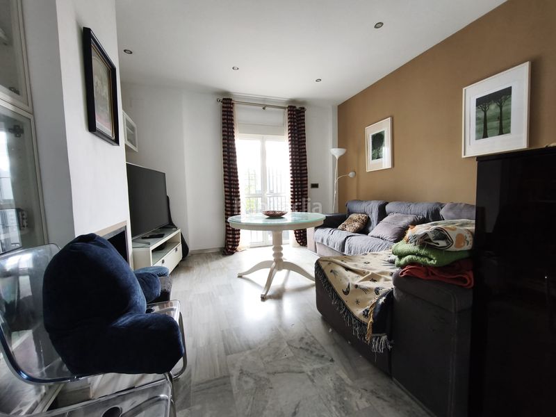 Foto a37c577f-f9a5-4180-8e60-fc039eac102a. Casa a calle sevilla 12b a Gines
