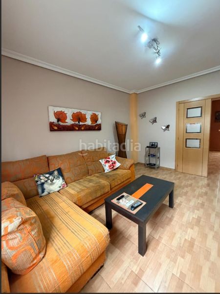 Foto 22ec45f4-de11-48d6-b8ad-89a702a235ea. Casa a calle soledad 46 a Palmete Sevilla