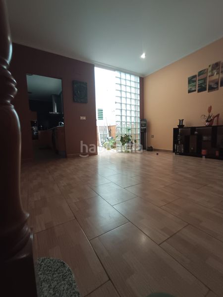 Foto 43848f8e-e9d3-48e8-b85f-f7750ec4aafc. Casa a calle soledad 46 a Palmete Sevilla