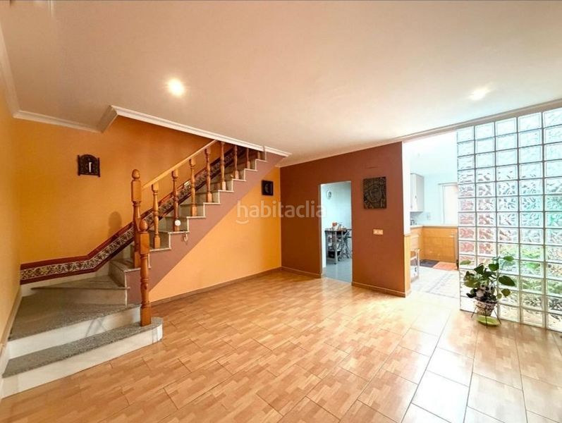 Foto 46eb5fe1-0ef4-4a49-a020-ea5d3115ed88. Casa a calle soledad 46 a Palmete Sevilla