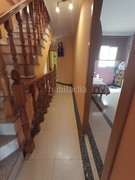 Foto 4aa1093c-b015-47af-95ab-ac616675796c. Casa a calle soledad 46 a Palmete Sevilla