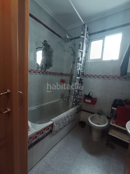 Foto 662e8ca9-8500-41cb-a8ce-07a57847452e. Casa a calle soledad 46 a Palmete Sevilla