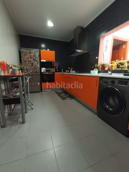 Foto 7379624b-557a-4d51-829f-0f1cfff1218f. Casa a calle soledad 46 a Palmete Sevilla
