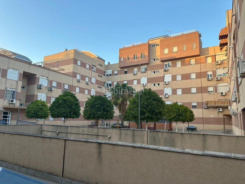 Foto 30914e03-8ef4-47c6-b777-77ee42884e22. Pis amb aparcament a Palmete Sevilla