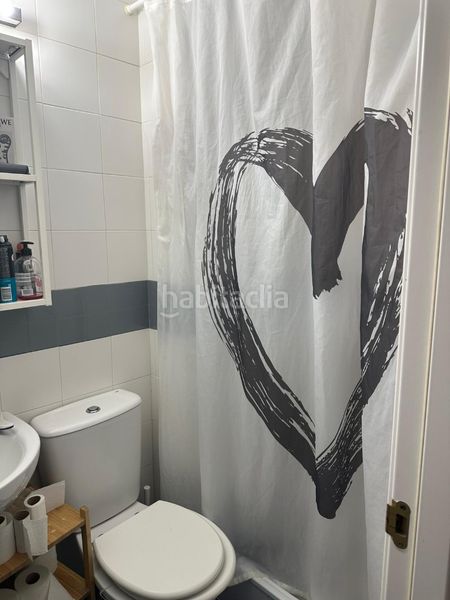 Foto eb3f9d0f-7f27-43d9-8eb3-4ca6bd964ea7. Pis amb aparcament a Palmete Sevilla