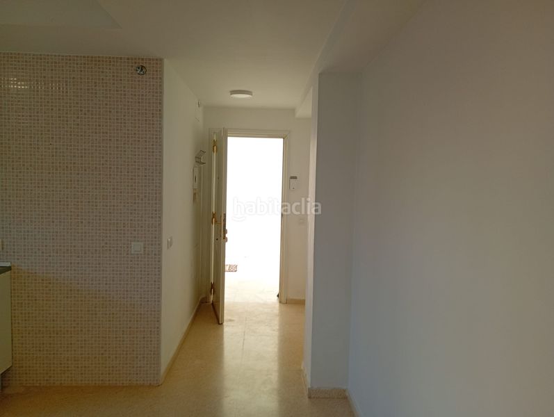 Foto cc55ffa7-3046-492c-9fcf-f71b87f407b8. Zweistöckige wohnung in calle zambullon 60 in Sanlúcar la Mayor