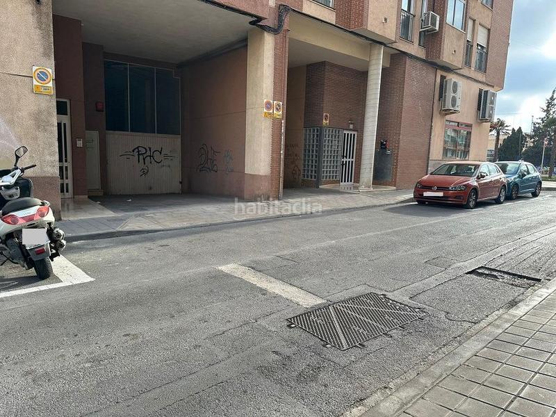 Foto e730dc56-938d-4c74-8055-7cba02ddcc03. Parking coche plaza de garaje zona la florida en Alicante