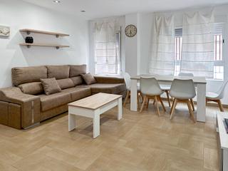 Affitto Piano terra  Calle rafael asin. Piso en planta baja  reformado !!