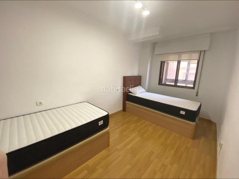 Foto 728a0059-ebfe-4ef4-a132-7602d2fc398f. Location appartement dans Benalúa Alicante